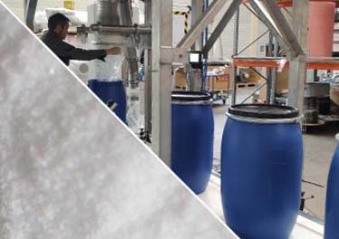 llenado-de-bidones.jpg Llenado de bidones