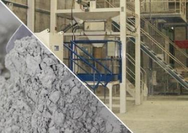 Discharge of big bags of plaster Process of plasterboard production