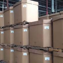 basculeur-octabins.jpg Basculeur d'octabins de granulés plastiques