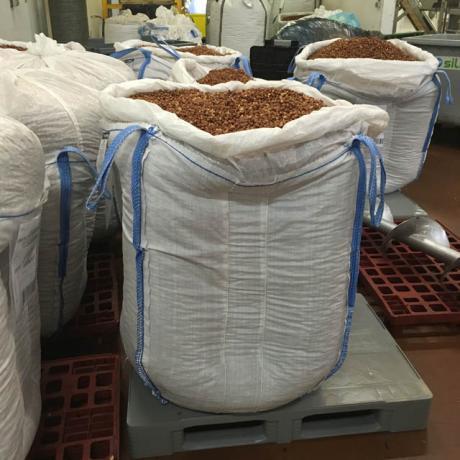 Big bag envasado con productos a granel mediante sistema de envasado Palamatic Process.