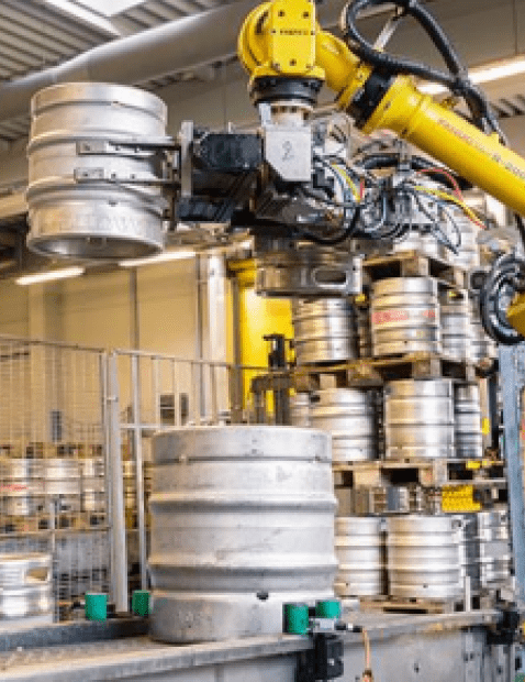 DrumBot 100 en opération de levage